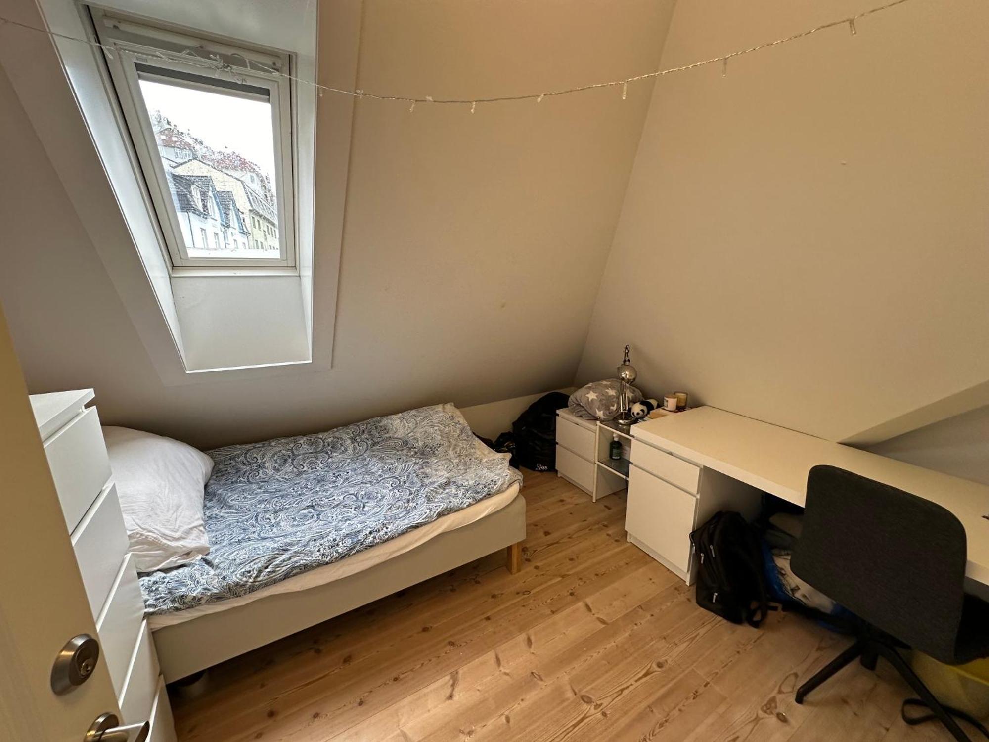 Appartamento Sjarmerende Bolig Like Ved Togstasjonen Bergen Esterno foto