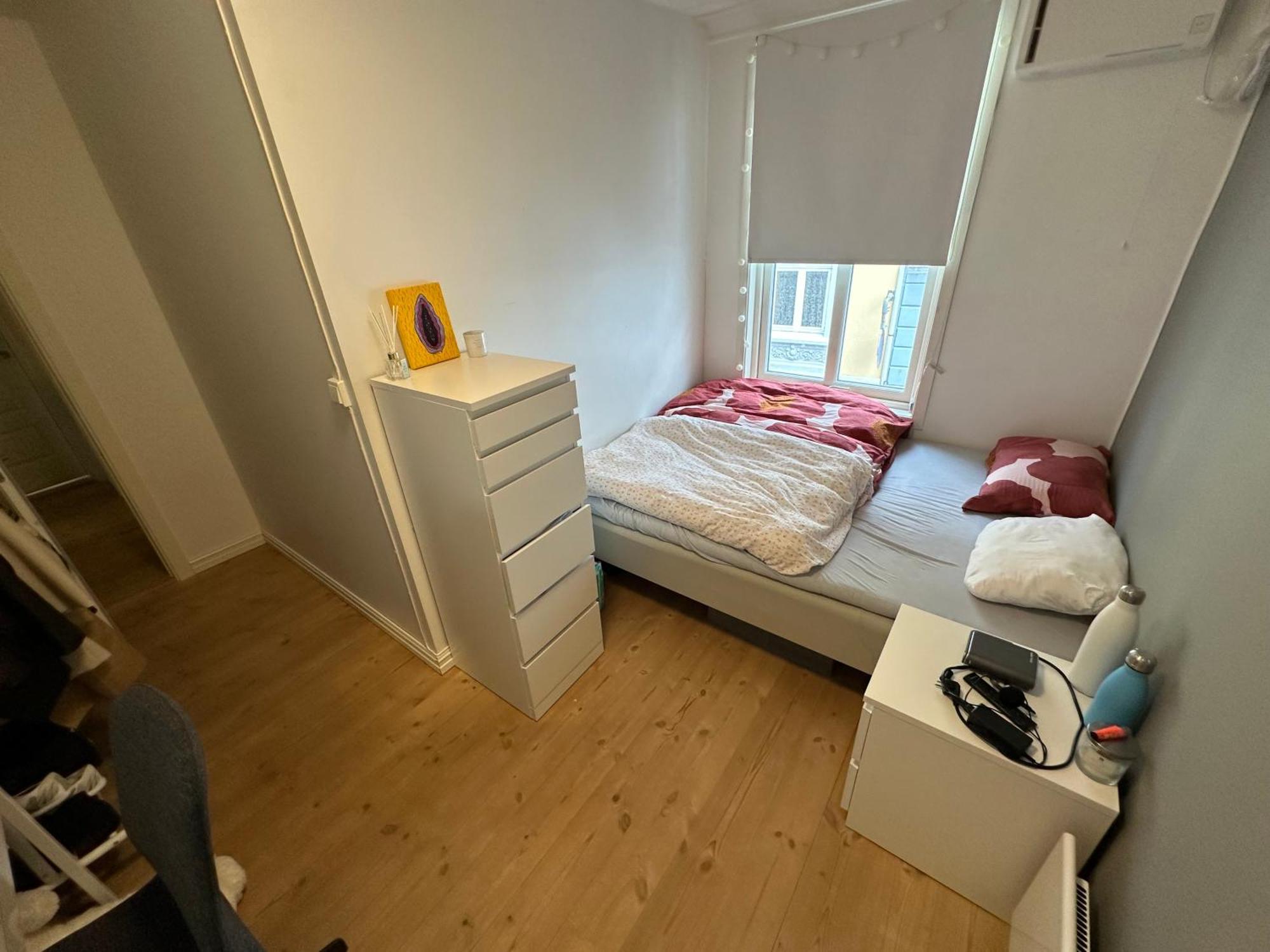 Appartamento Sjarmerende Bolig Like Ved Togstasjonen Bergen Esterno foto
